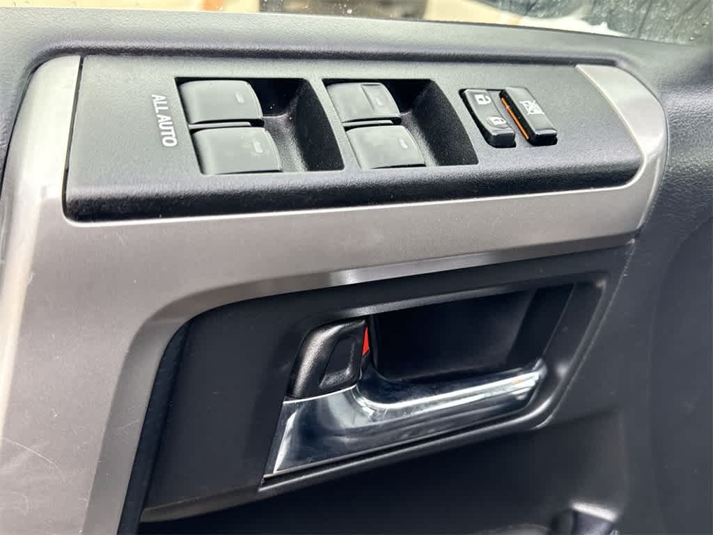 Thumbnail: 2024 Toyota 4Runner - 24