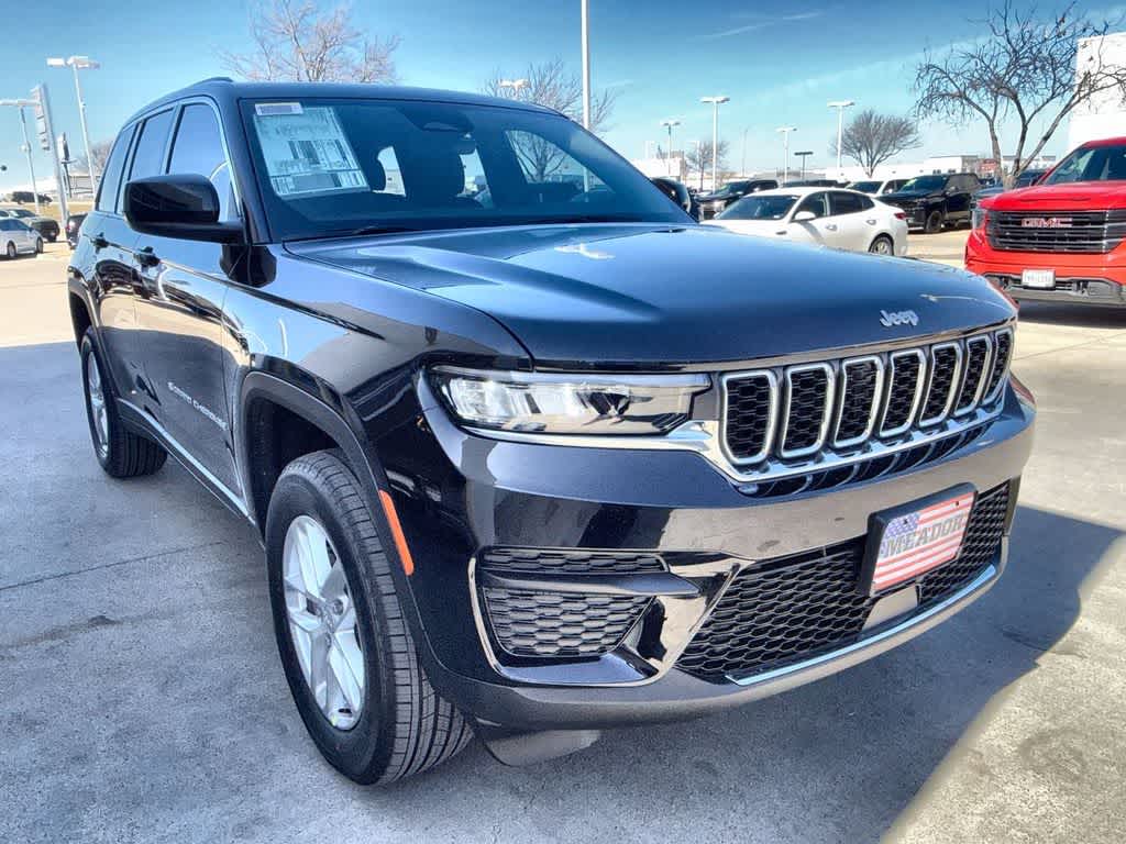 Thumbnail: 2026 Jeep Grand Cherokee - 6