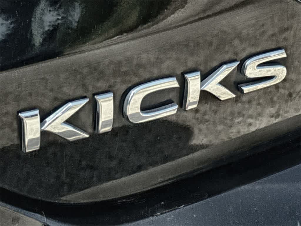 Thumbnail: 2021 Nissan Kicks - 8
