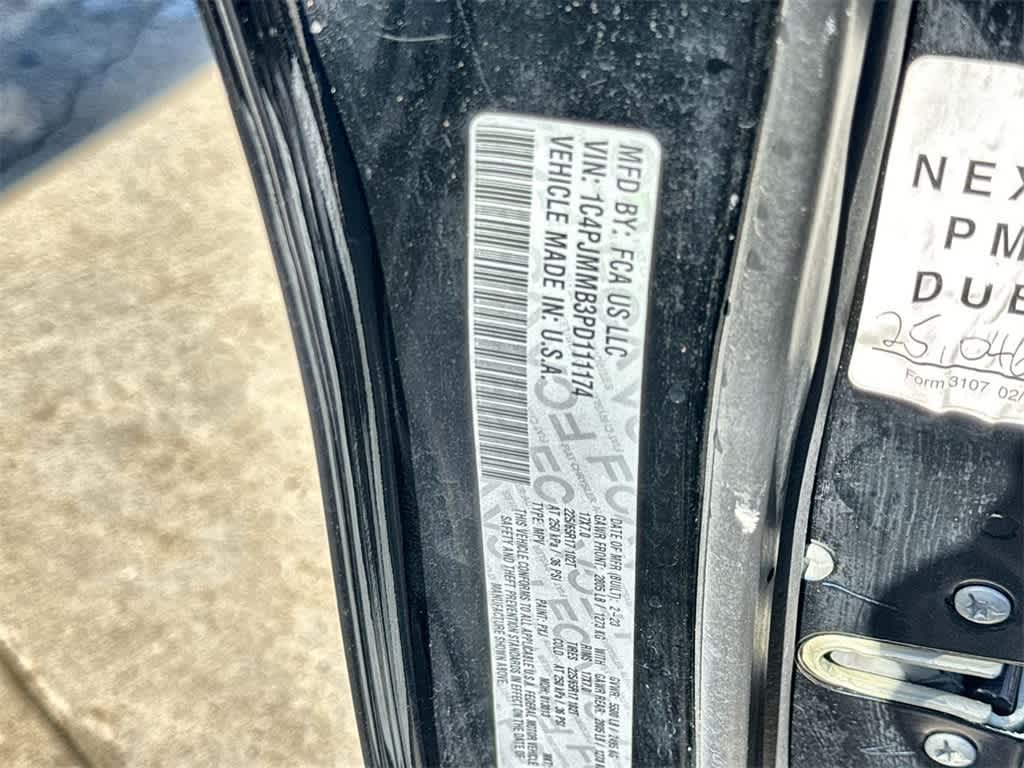 Thumbnail: 2023 Jeep Cherokee - 24