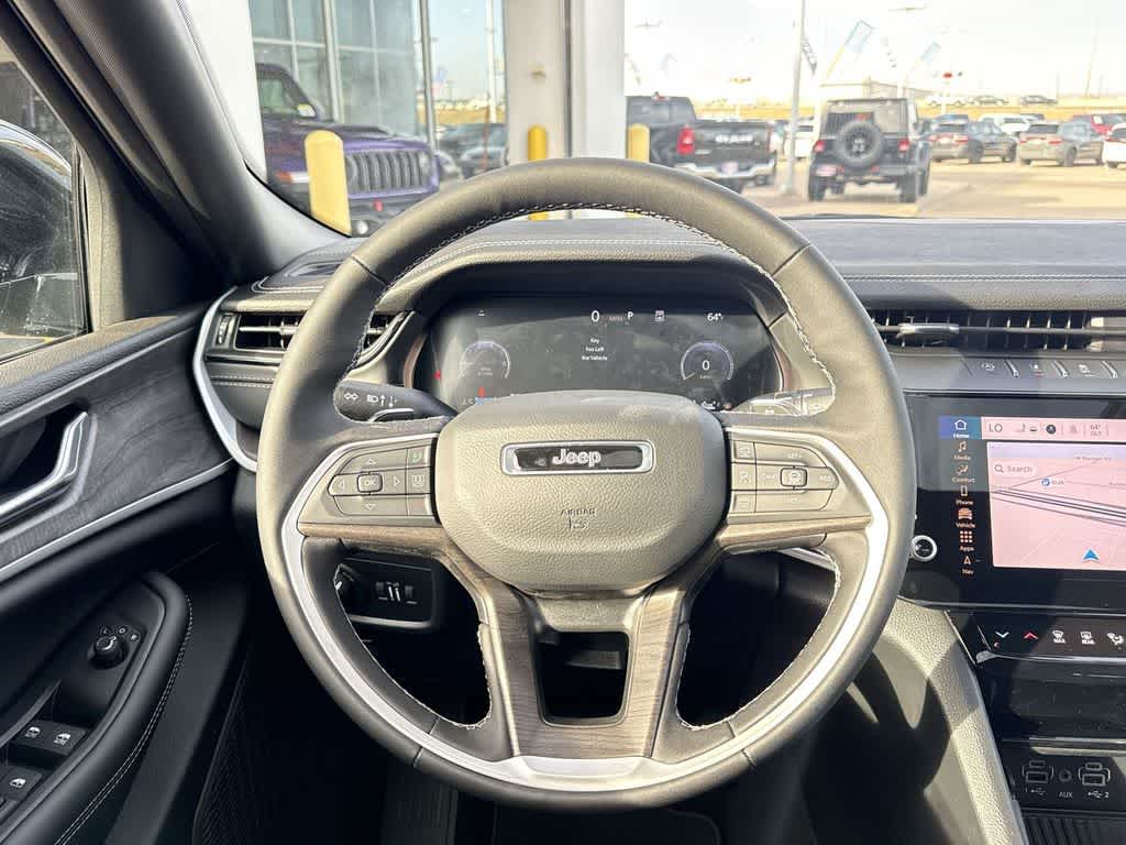 Thumbnail: 2026 Jeep Grand Cherokee L - 19