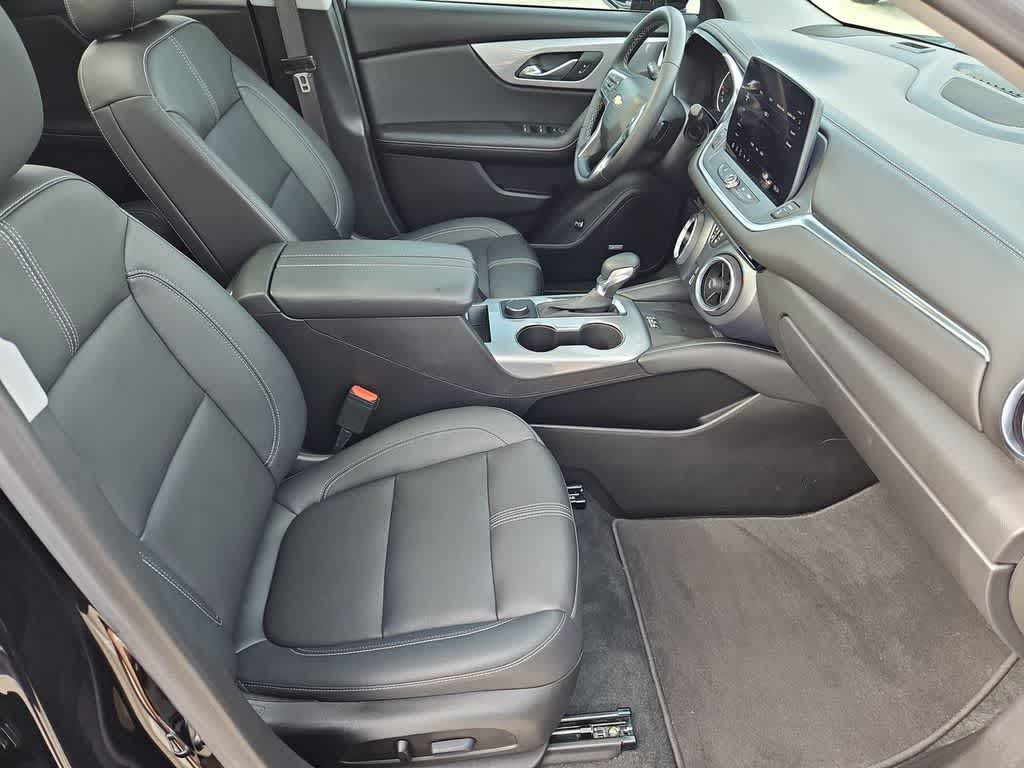 Thumbnail: 2024 Chevrolet Blazer - 24