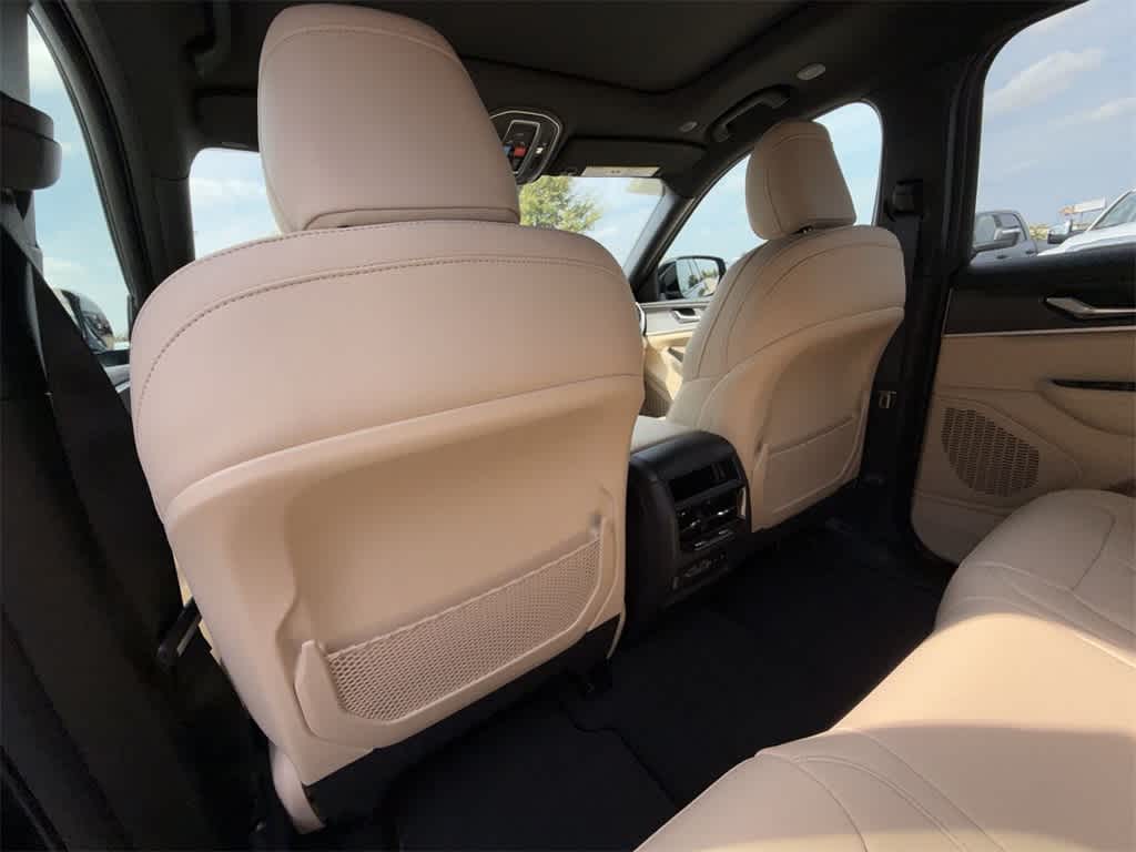 Thumbnail: 2025 Jeep Grand Cherokee - 11