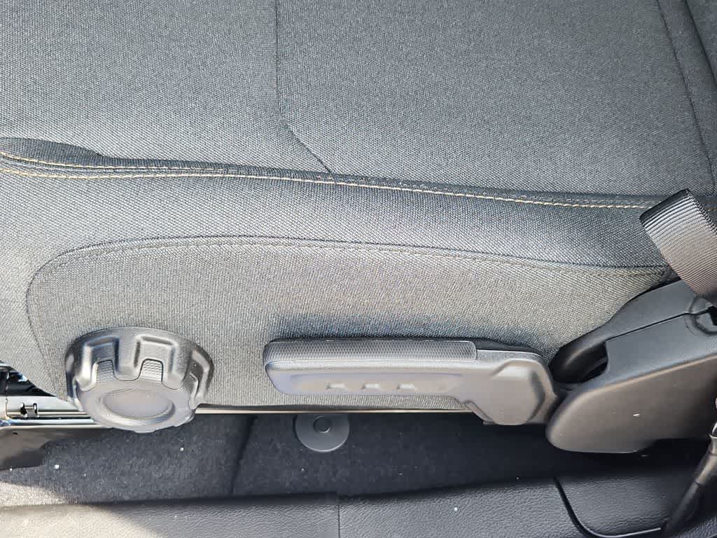 Thumbnail: 2026 Jeep Wrangler - 18