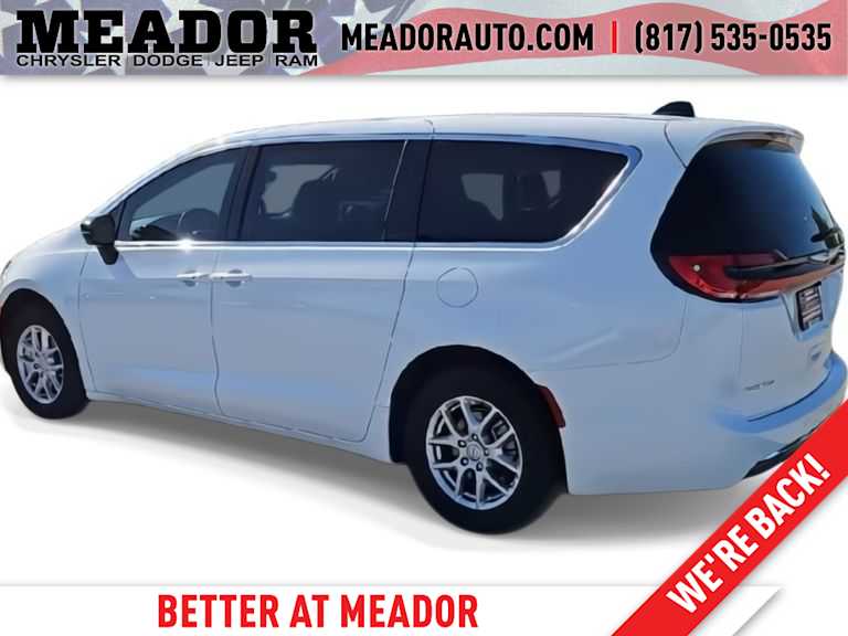 Thumbnail: 2026 Chrysler Pacifica - 1