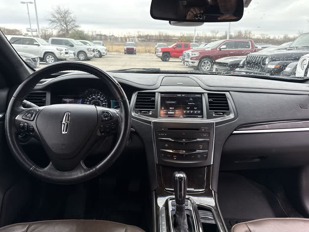 Thumbnail: 2015 Lincoln MKS - 15