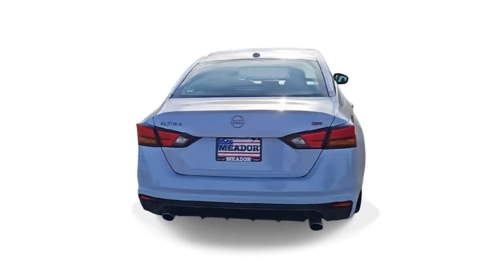 Thumbnail: 2024 Nissan Altima - 7