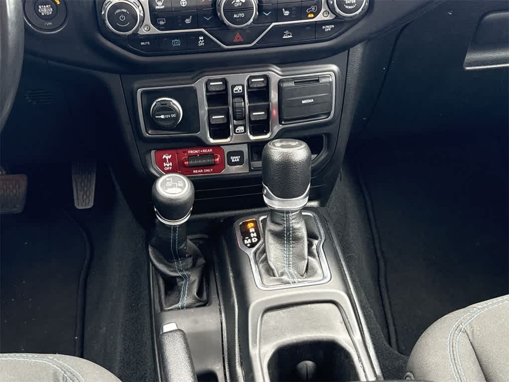 2023 Jeep Wrangler Rubicon 17