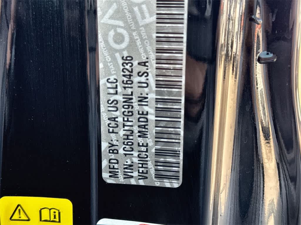 Thumbnail: 2022 Jeep Gladiator - 24