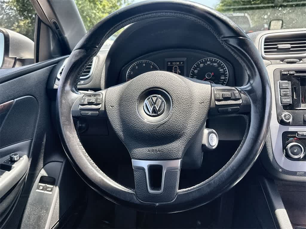 Thumbnail: 2012 Volkswagen Eos - 17