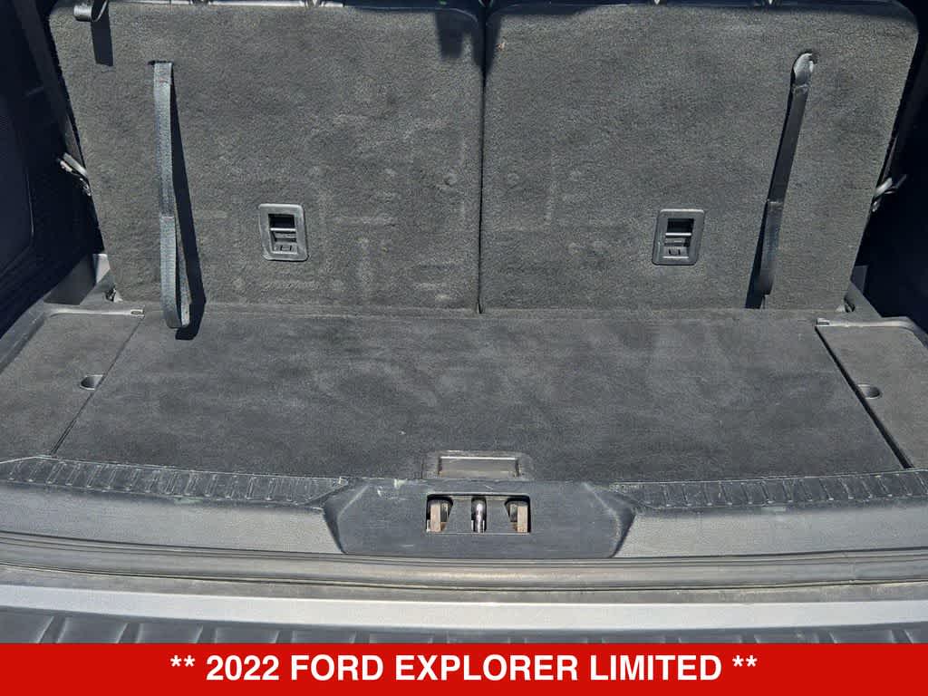 Thumbnail: 2022 Ford Explorer - 31
