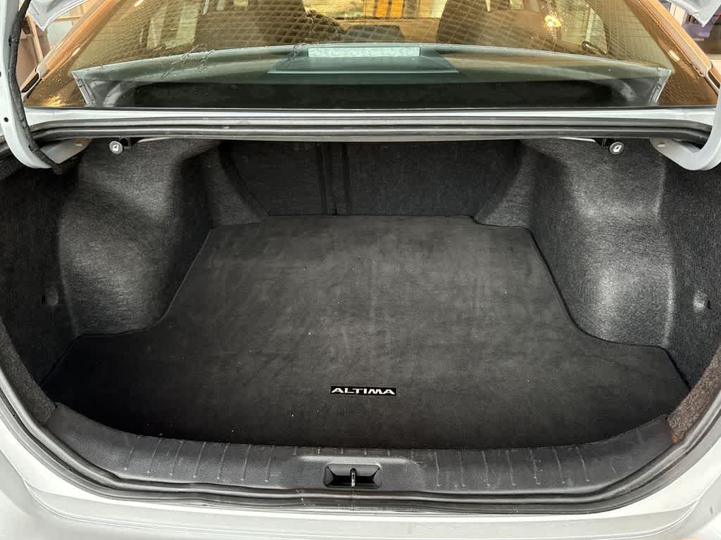 Thumbnail: 2024 Nissan Altima - 20