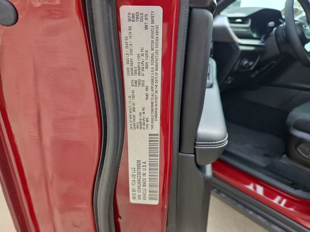 Thumbnail: 2025 Jeep Grand Cherokee L - 35