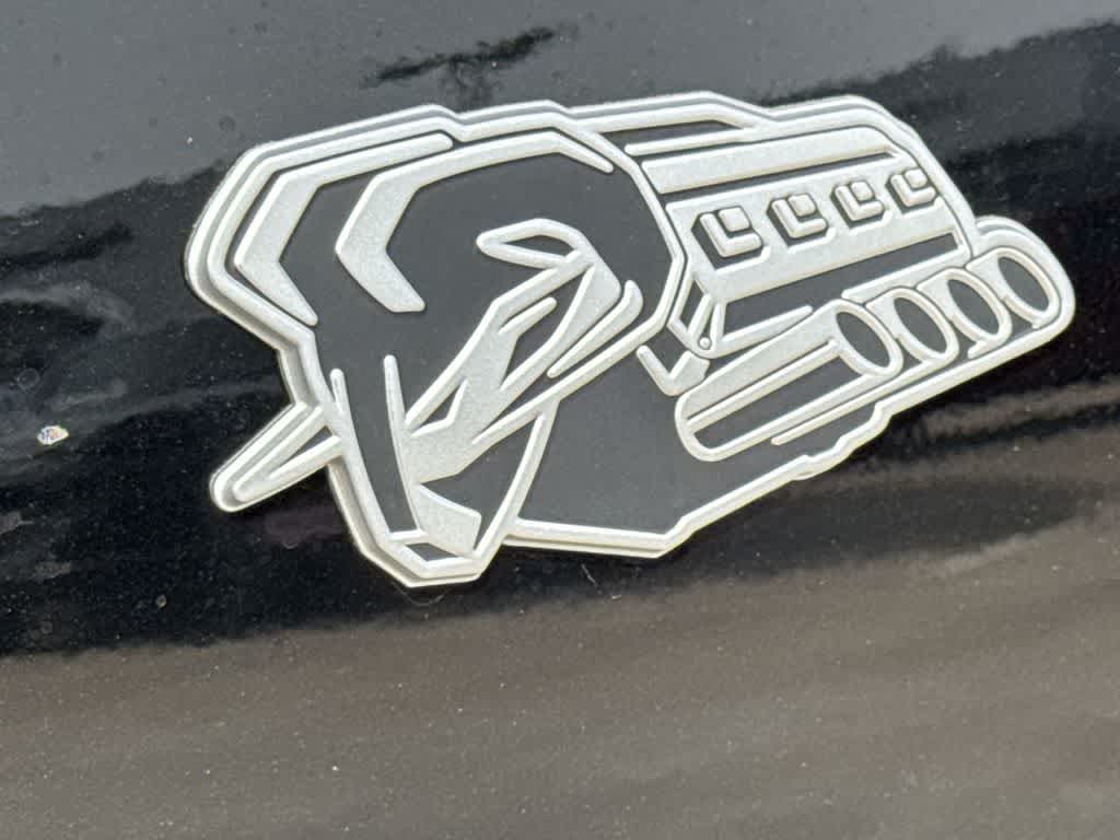 Thumbnail: 2026 RAM 1500 - 9