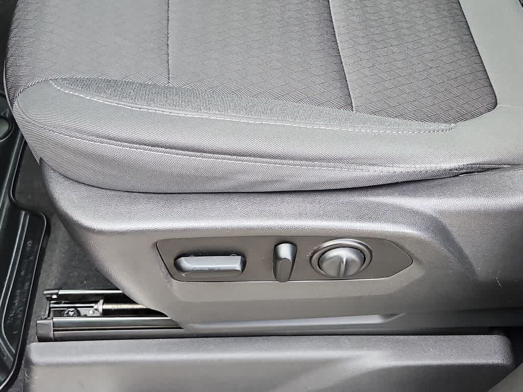 Thumbnail: 2020 Chevrolet Silverado 1500 - 18