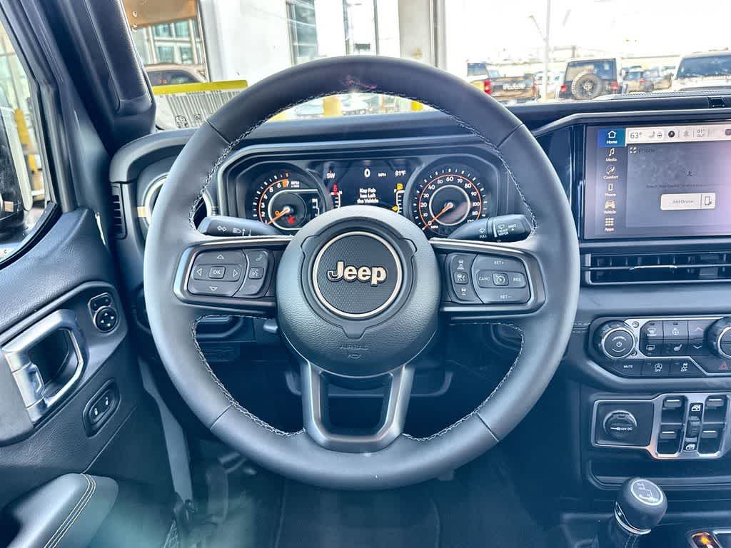 Thumbnail: 2026 Jeep Gladiator - 18