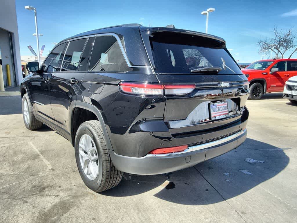 Thumbnail: 2026 Jeep Grand Cherokee - 4