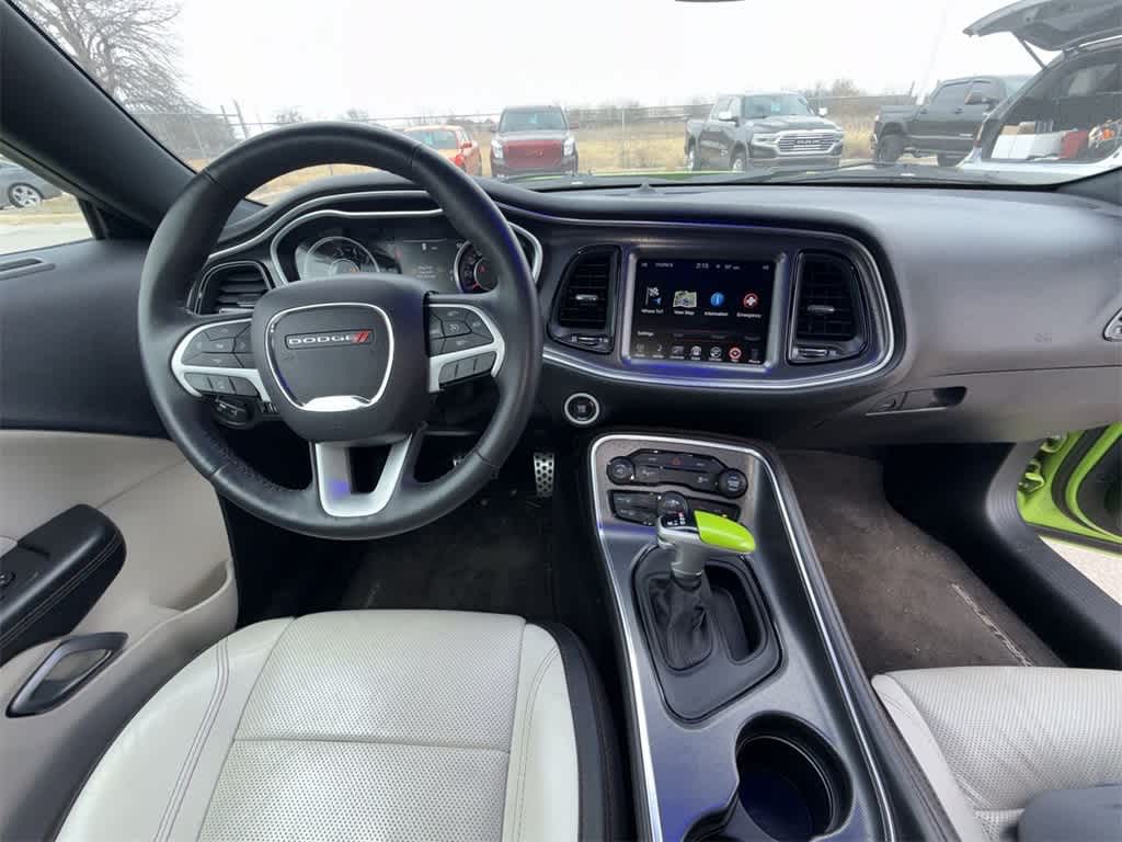 Thumbnail: 2015 Dodge Challenger - 15