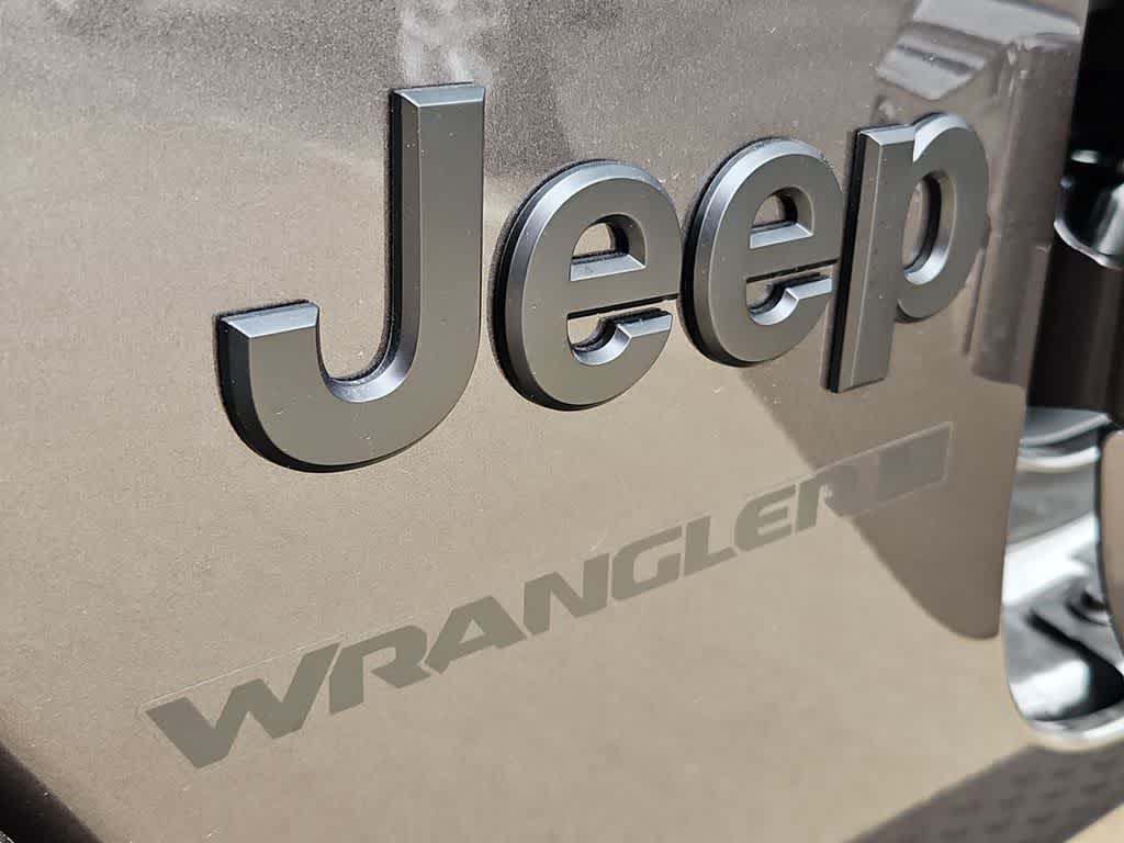 Thumbnail: 2026 Jeep Wrangler - 12