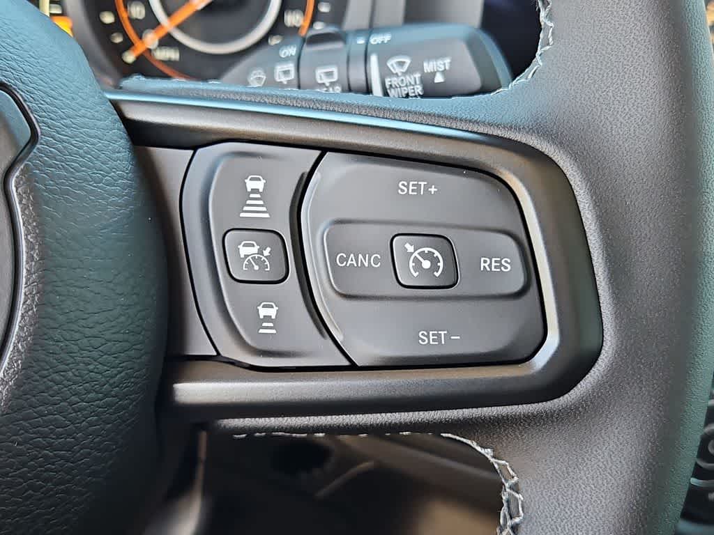 Thumbnail: 2026 Jeep Wrangler - 25