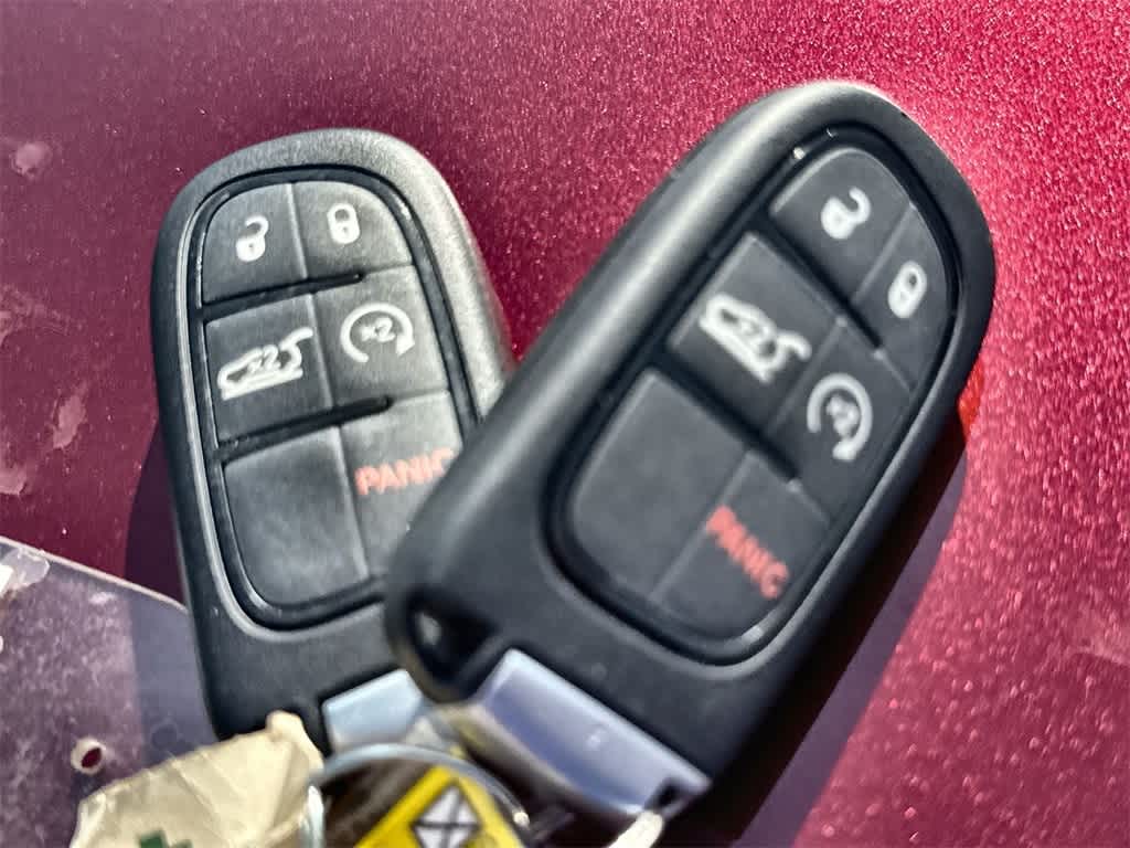 Thumbnail: 2021 Jeep Cherokee - 24