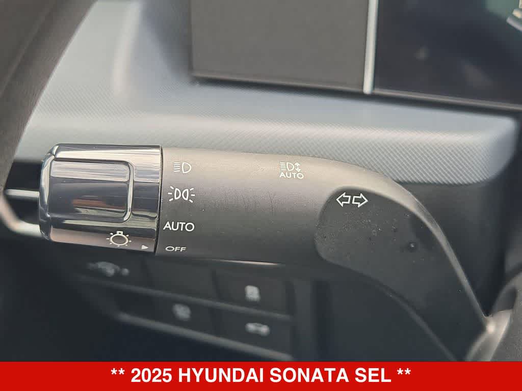 Thumbnail: 2025 Hyundai Sonata - 25