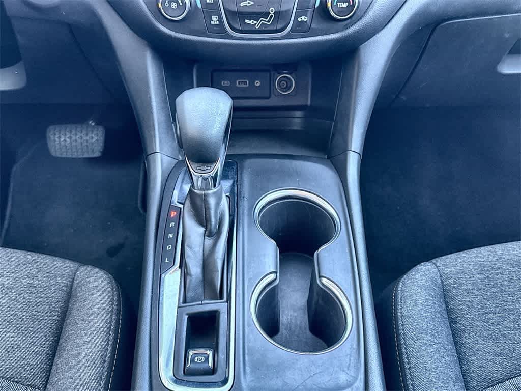 Thumbnail: 2023 Chevrolet Equinox - 17