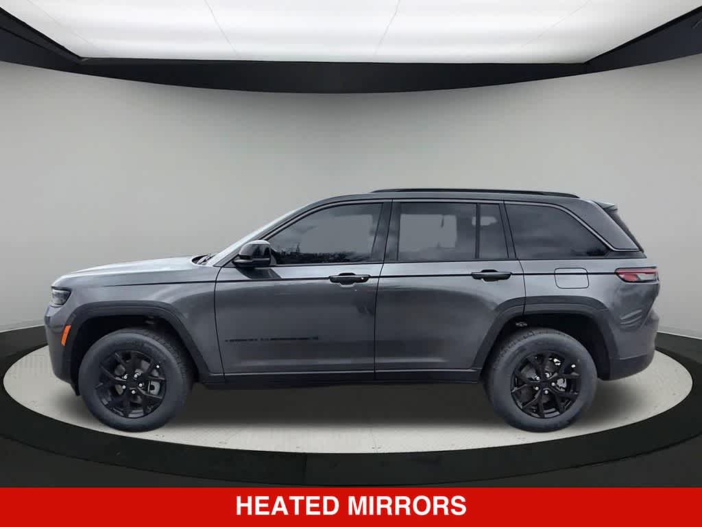Thumbnail: 2026 Jeep Grand Cherokee - 3