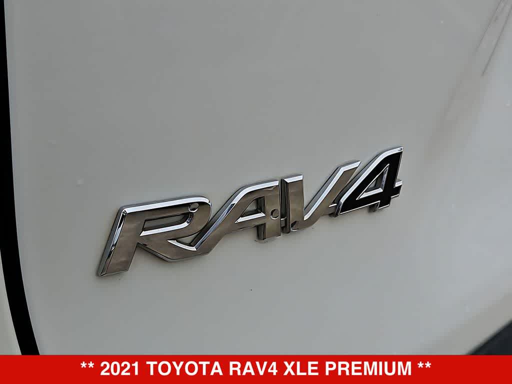 Thumbnail: 2021 Toyota RAV4 - 13