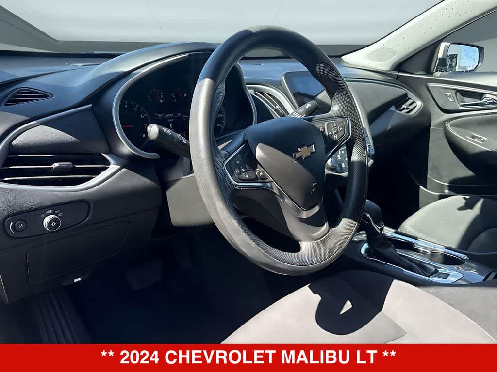 Thumbnail: 2024 Chevrolet Malibu - 2