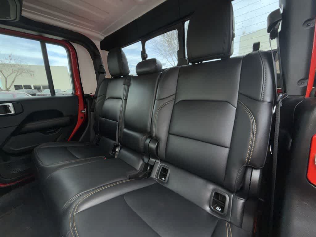 Thumbnail: 2025 Jeep Gladiator - 13