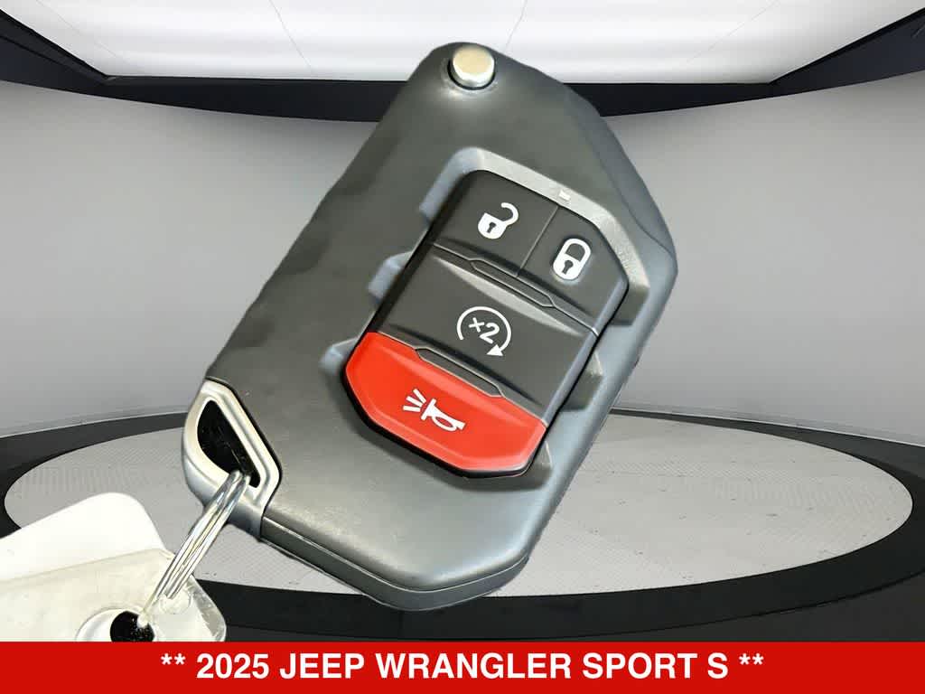 Thumbnail: 2025 Jeep Wrangler - 22