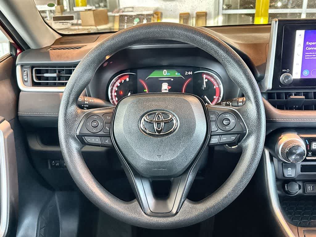 Thumbnail: 2025 Toyota RAV4 - 18