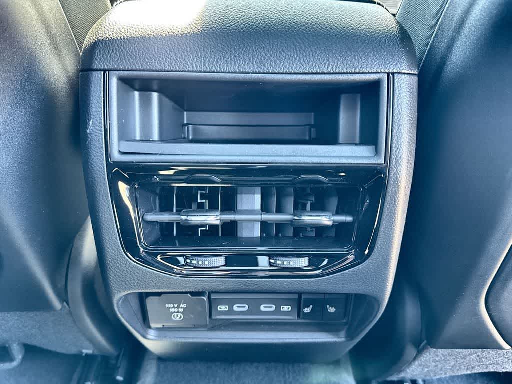 Thumbnail: 2026 Jeep Grand Cherokee - 21