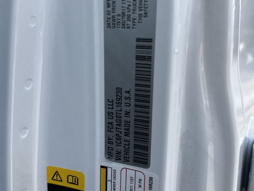 Thumbnail: 2026 Jeep Gladiator - 23