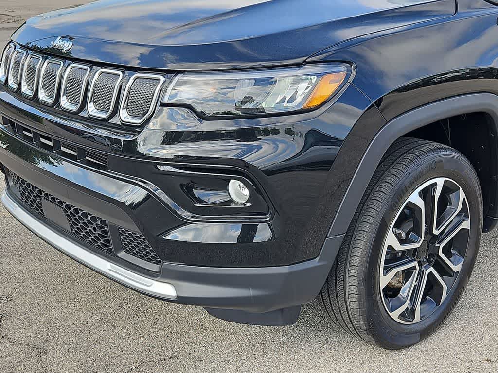 Thumbnail: 2022 Jeep Compass - 11