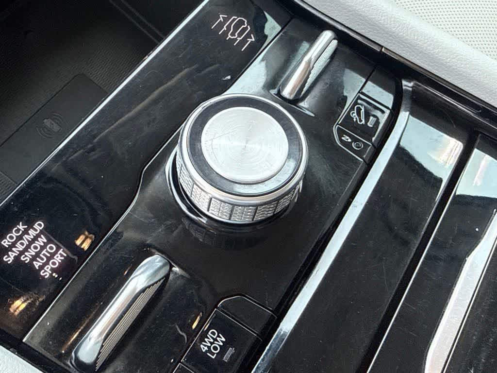 Thumbnail: 2022 Jeep Grand Cherokee - 10