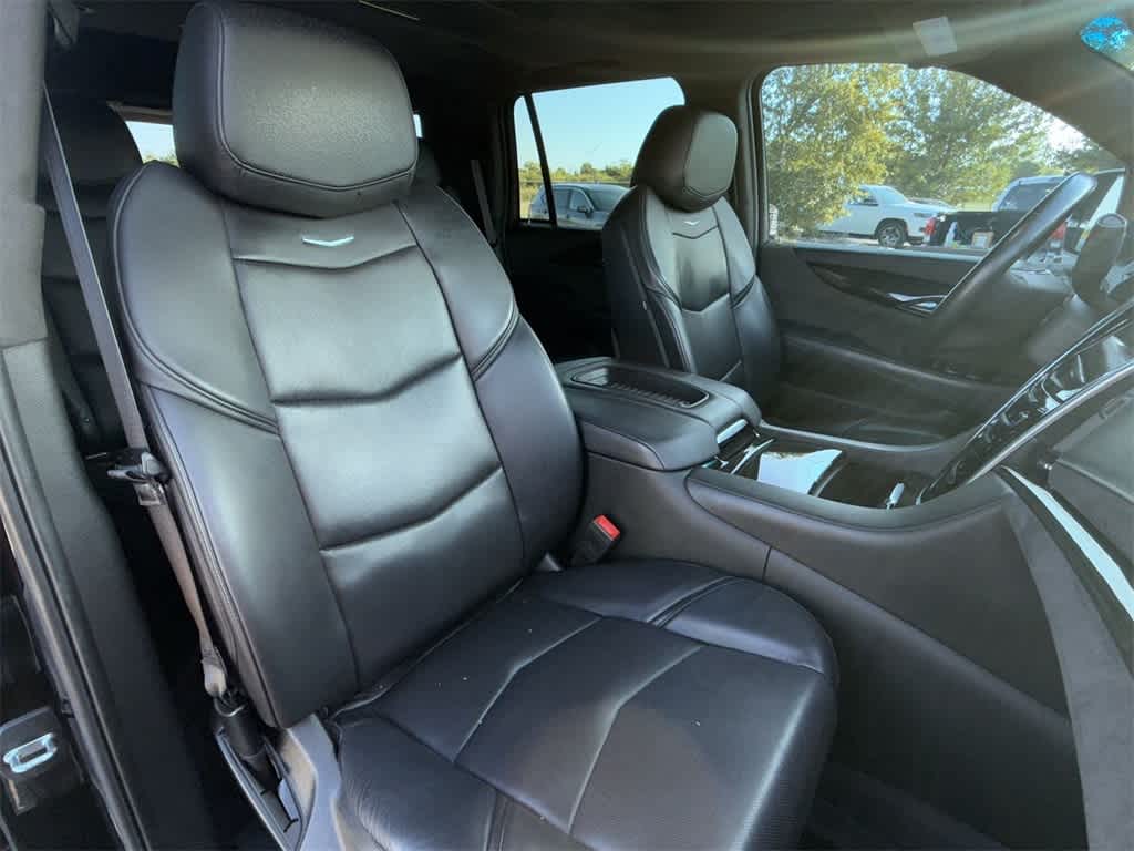 Thumbnail: 2020 Cadillac Escalade - 13