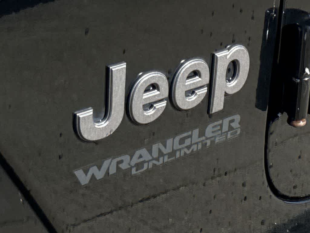 Thumbnail: 2019 Jeep Wrangler - 9