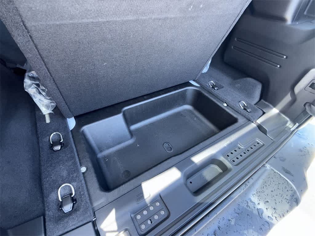 Thumbnail: 2025 Jeep Wrangler - 21