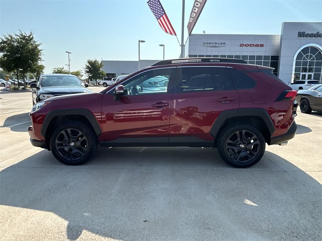 Thumbnail: 2022 Toyota RAV4 - 3