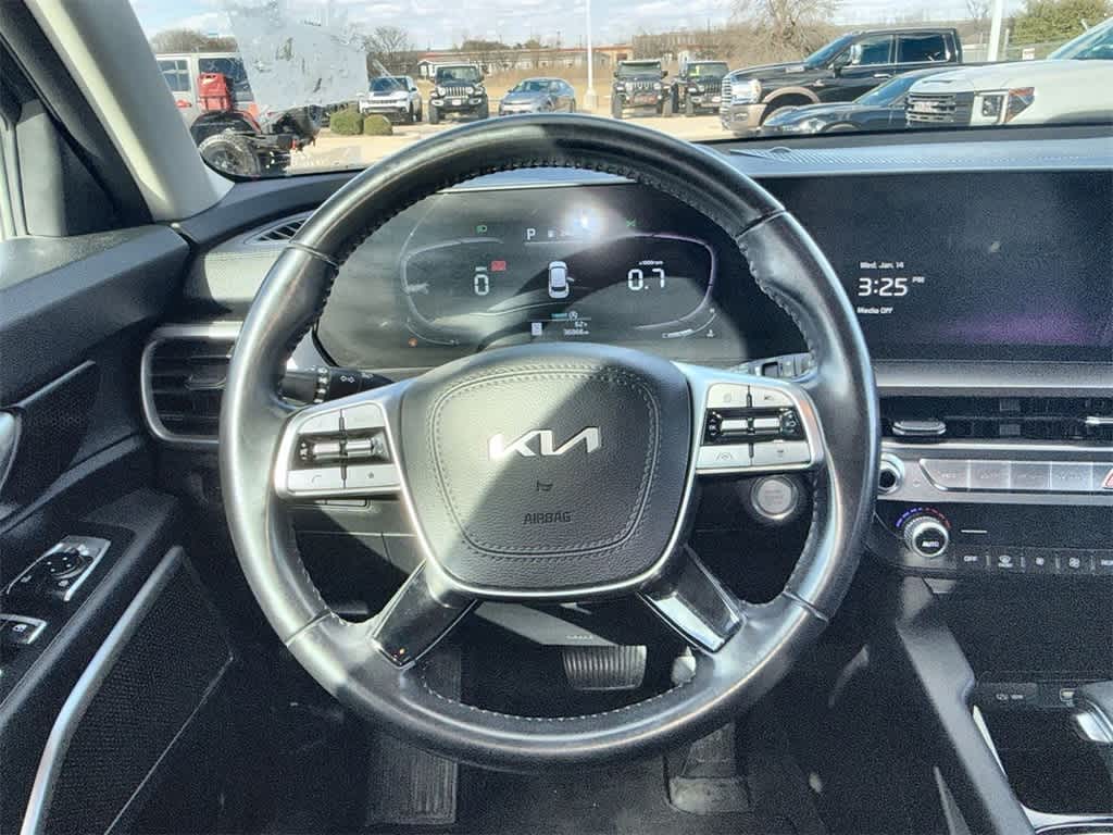 Thumbnail: 2023 Kia Telluride - 19