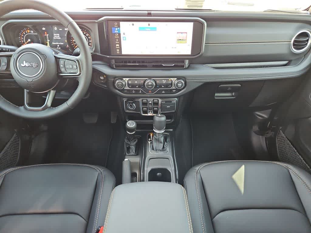 Thumbnail: 2026 Jeep Gladiator - 16