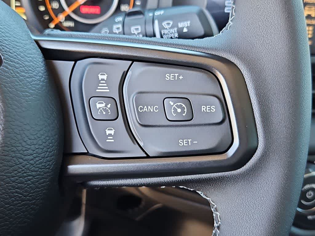 Thumbnail: 2026 Jeep Wrangler - 25