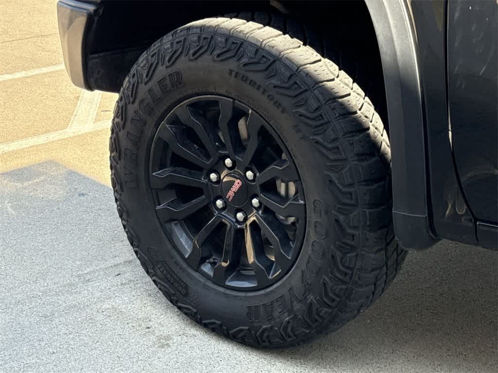 Thumbnail: 2023 GMC Sierra 1500 - 9