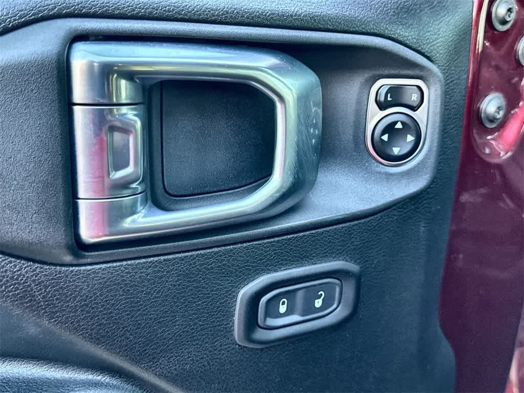 Thumbnail: 2021 Jeep Wrangler - 24