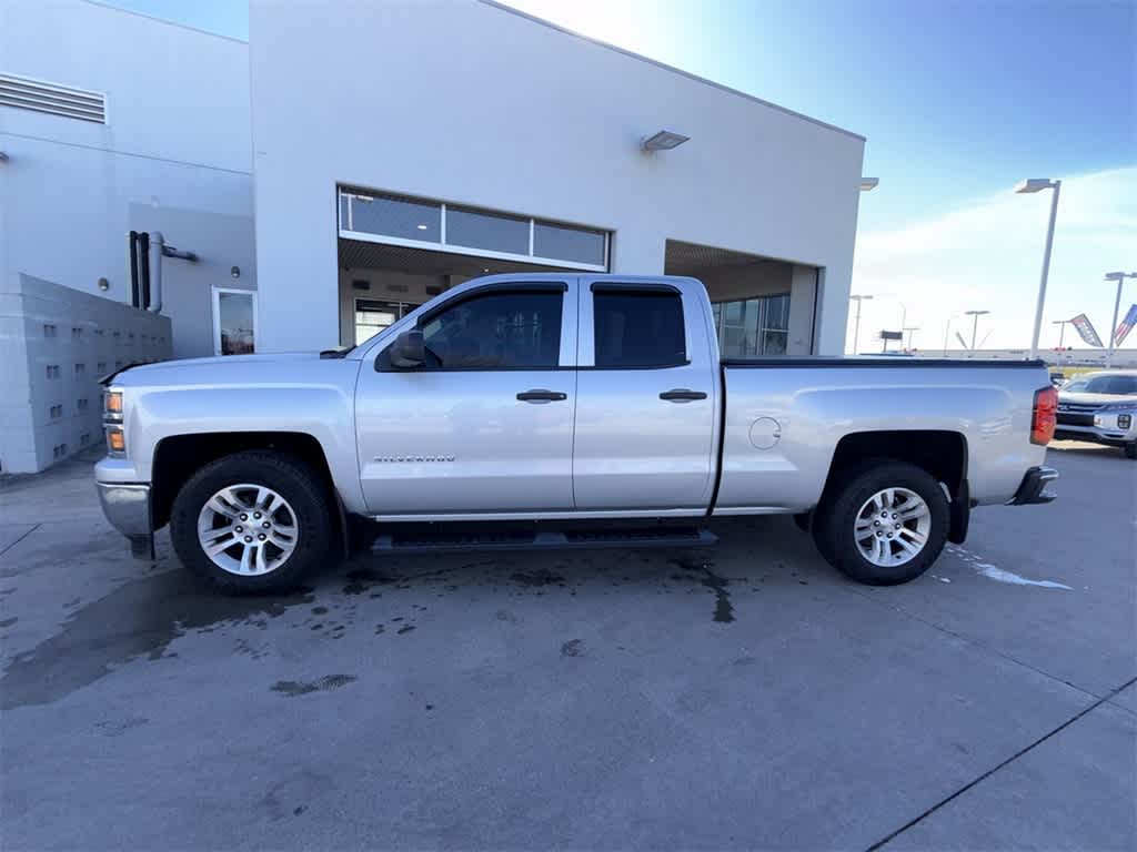 Thumbnail: 2014 Chevrolet Silverado 1500 - 3