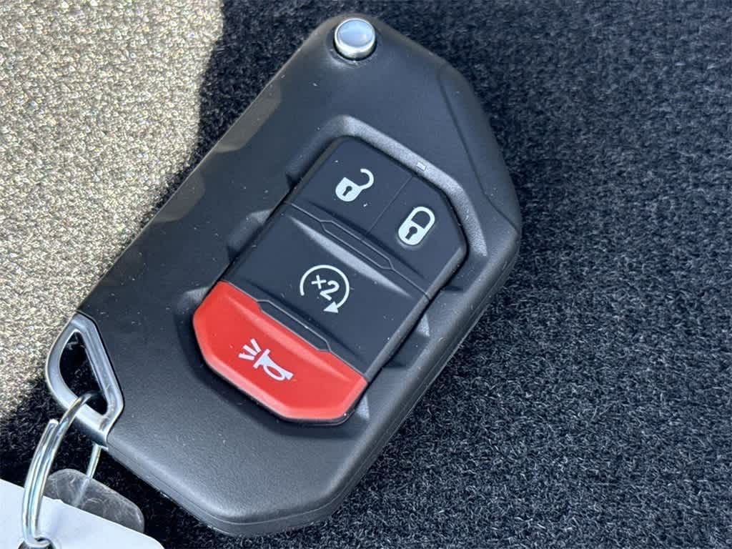 Thumbnail: 2025 Jeep Wrangler - 24