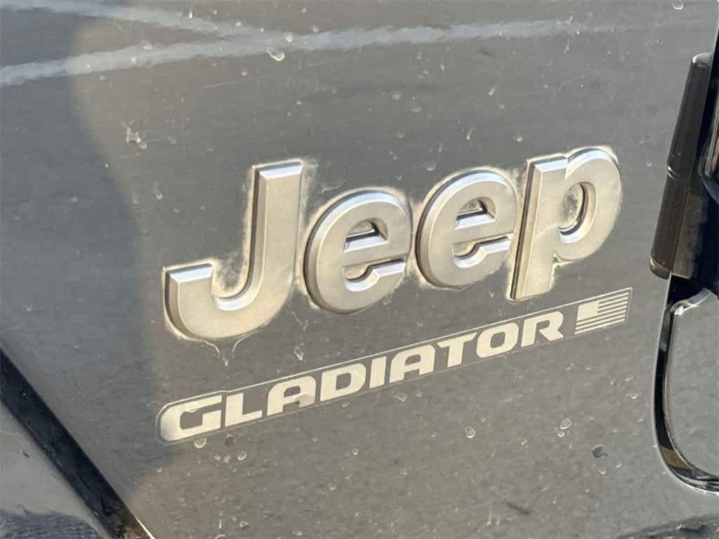 Thumbnail: 2023 Jeep Gladiator - 8