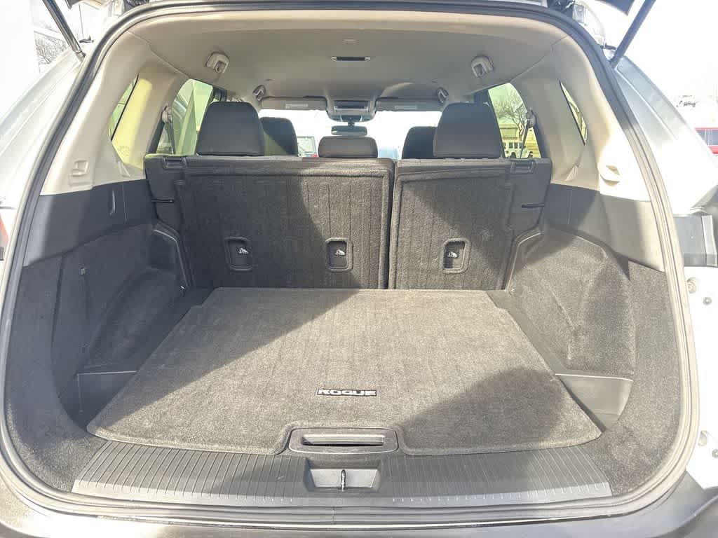 Thumbnail: 2023 Nissan Rogue - 22